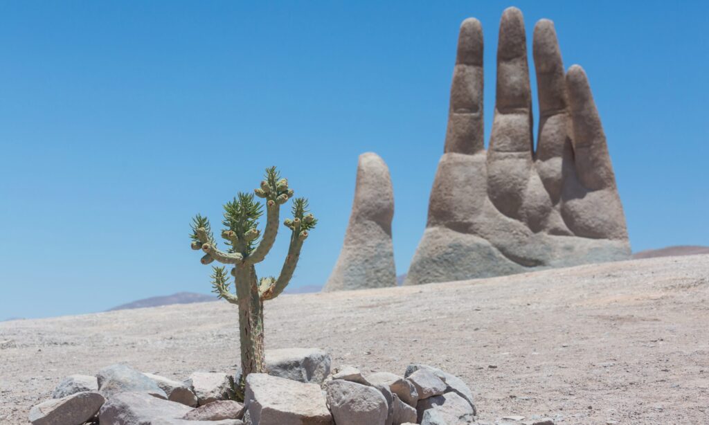 Famous,Hand,In,Atacama,Desert,,Chile.