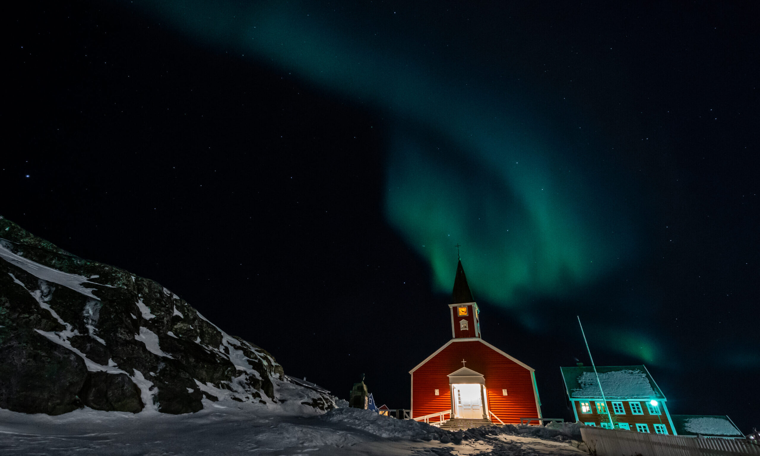 Northern,Lights,In,Nuuk,At,The,Nuuk,Cathedral,,Greenland
